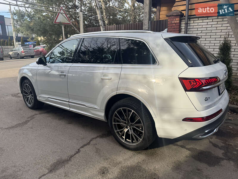Внедорожник / Кроссовер Audi Q7 2021 в Львове фото 7 Внедорожник / Кроссовер Audi Q7 2021 в Львове