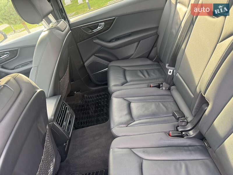 Внедорожник / Кроссовер Audi Q7 2021 в Львове фото 24 Внедорожник / Кроссовер Audi Q7 2021 в Львове