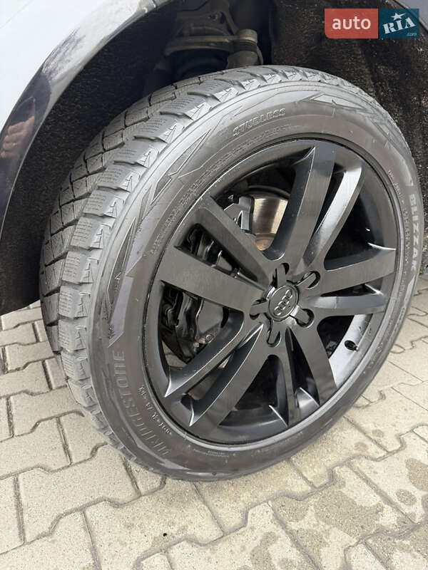Внедорожник / Кроссовер Audi Q7 2011 в Киеве
