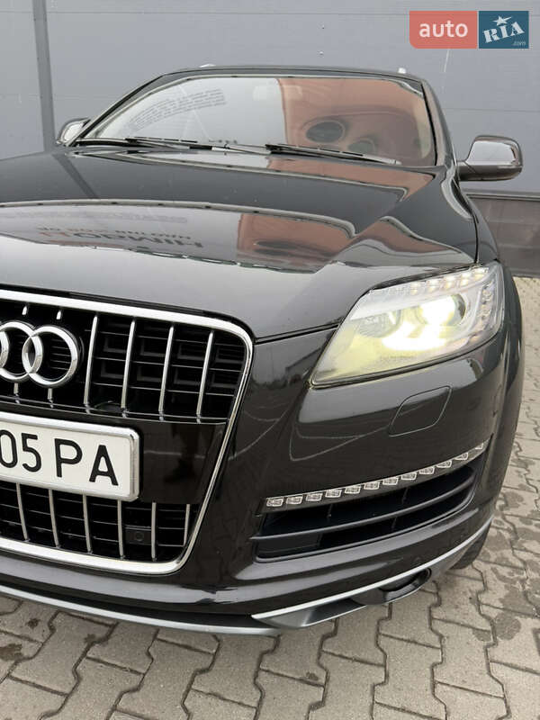 Внедорожник / Кроссовер Audi Q7 2011 в Киеве