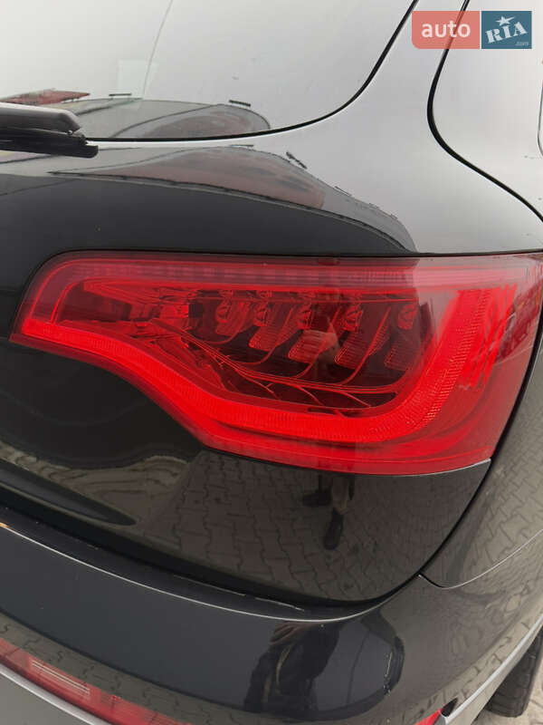 Внедорожник / Кроссовер Audi Q7 2011 в Киеве