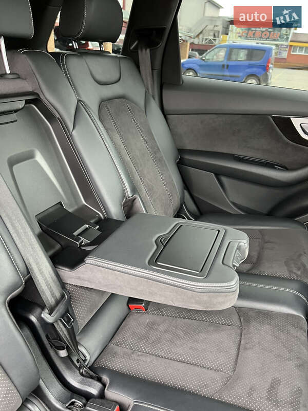 Внедорожник / Кроссовер Audi Q7 2019 в Львове фото 30 Внедорожник / Кроссовер Audi Q7 2019 в Львове