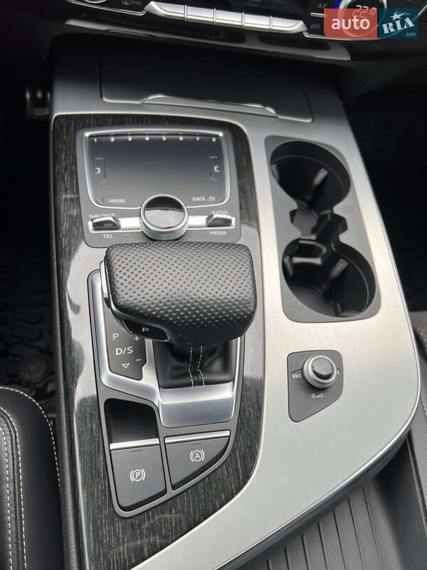 Внедорожник / Кроссовер Audi Q7 2019 в Львове фото 41 Внедорожник / Кроссовер Audi Q7 2019 в Львове