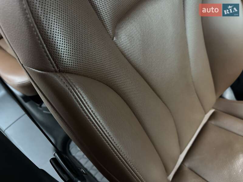 Внедорожник / Кроссовер Audi Q7 2016 в Киеве