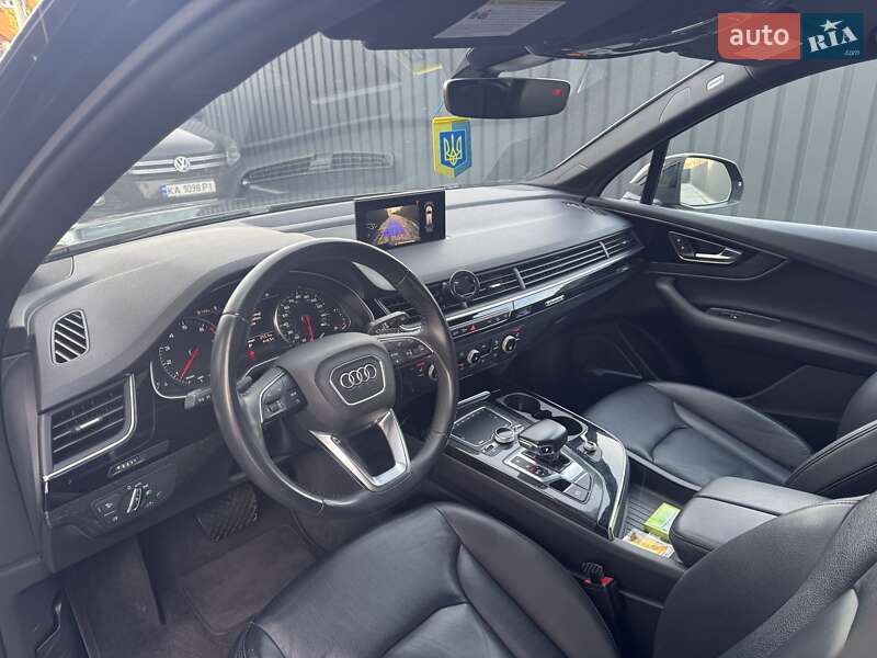 Внедорожник / Кроссовер Audi Q7 2018 в Киеве