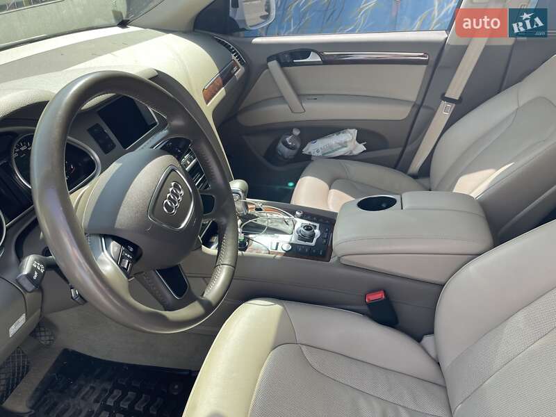 Внедорожник / Кроссовер Audi Q7 2013 в Киеве фото 2 Внедорожник / Кроссовер Audi Q7 2013 в Киеве