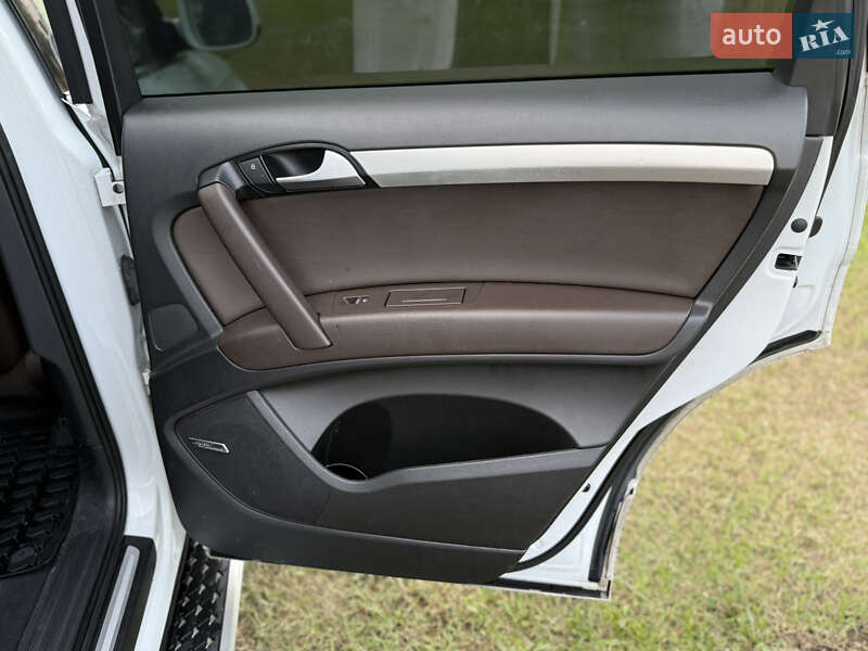 Внедорожник / Кроссовер Audi Q7 2014 в Самборе фото 56 Внедорожник / Кроссовер Audi Q7 2014 в Самборе