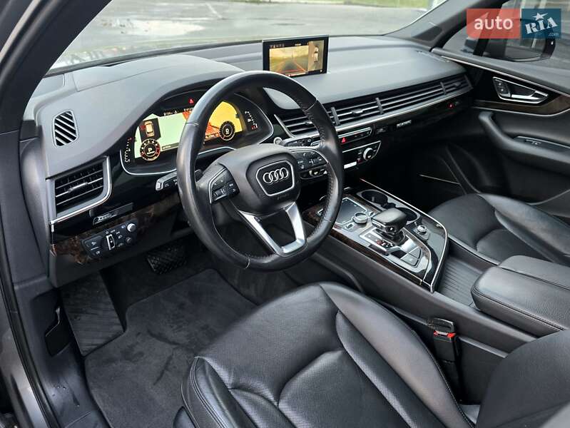 Внедорожник / Кроссовер Audi Q7 2016 в Харькове