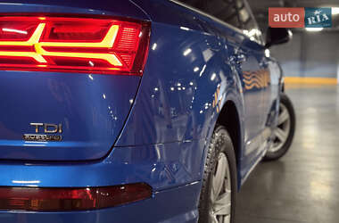 Внедорожник / Кроссовер Audi Q7 2015 в Львове