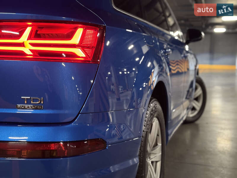 Внедорожник / Кроссовер Audi Q7 2015 в Львове