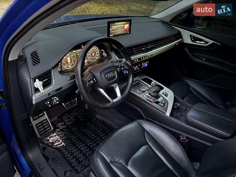 Внедорожник / Кроссовер Audi Q7 2015 в Львове