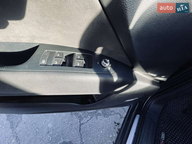 Внедорожник / Кроссовер Audi Q7 2009 в Киеве