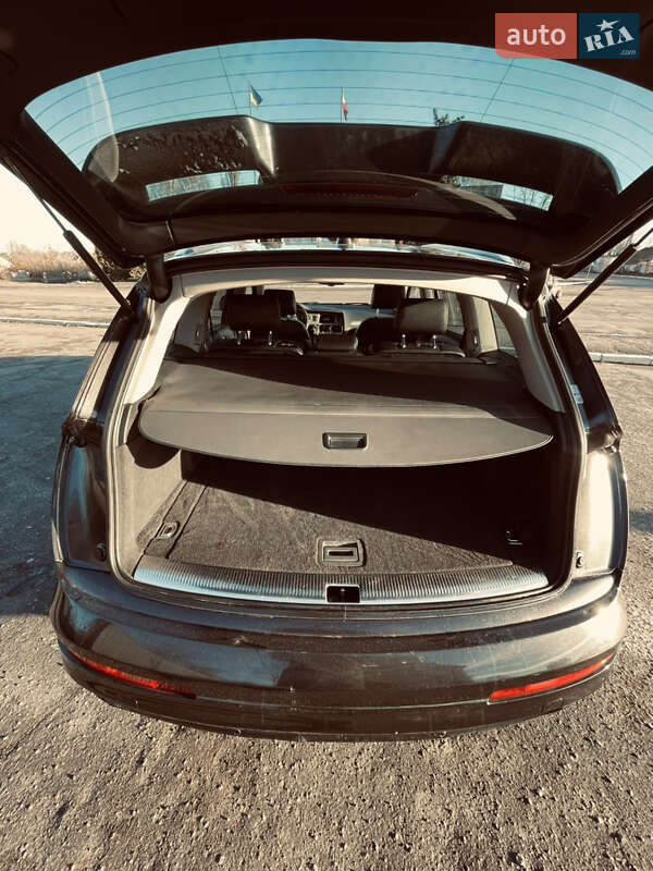 Внедорожник / Кроссовер Audi Q7 2009 в Киеве