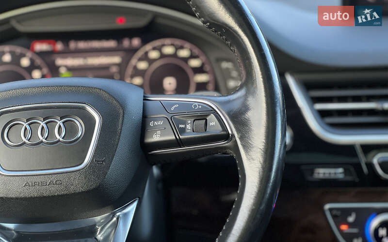 Внедорожник / Кроссовер Audi Q7 2016 в Львове