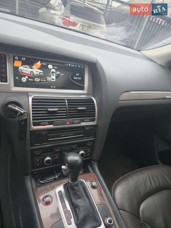 Внедорожник / Кроссовер Audi Q7 2012 в Полтаве