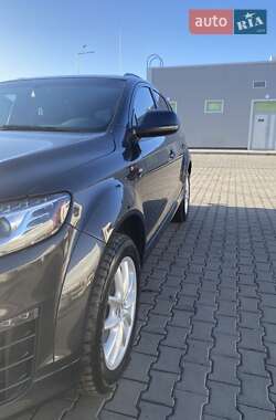 Внедорожник / Кроссовер Audi Q7 2014 в Виннице