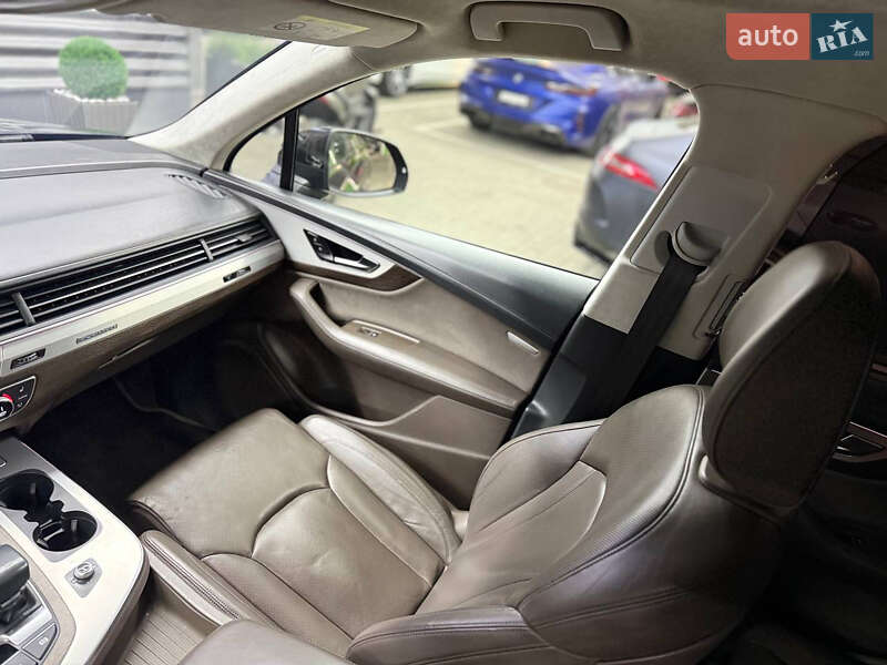 Внедорожник / Кроссовер Audi Q7 2016 в Киеве фото 13 Внедорожник / Кроссовер Audi Q7 2016 в Киеве