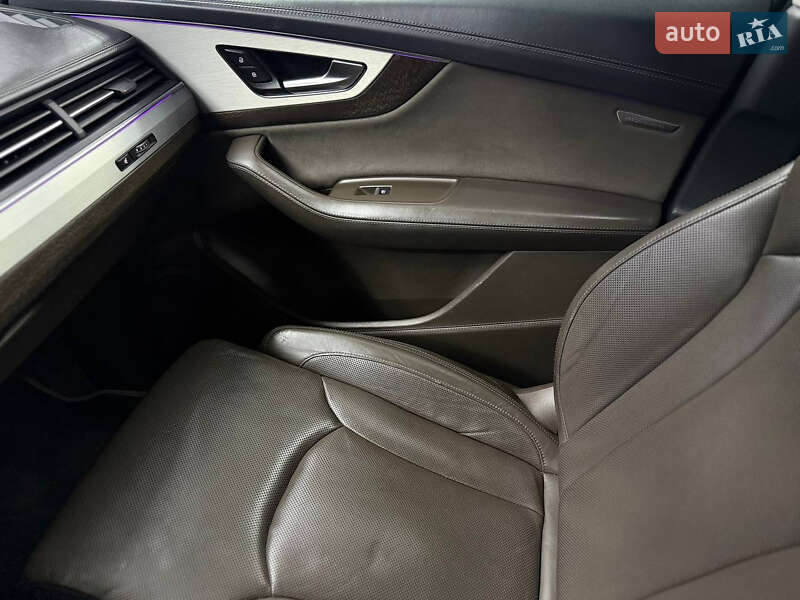 Внедорожник / Кроссовер Audi Q7 2016 в Киеве фото 36 Внедорожник / Кроссовер Audi Q7 2016 в Киеве