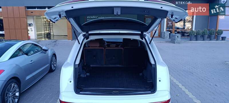 Внедорожник / Кроссовер Audi Q7 2020 в Хмельницком