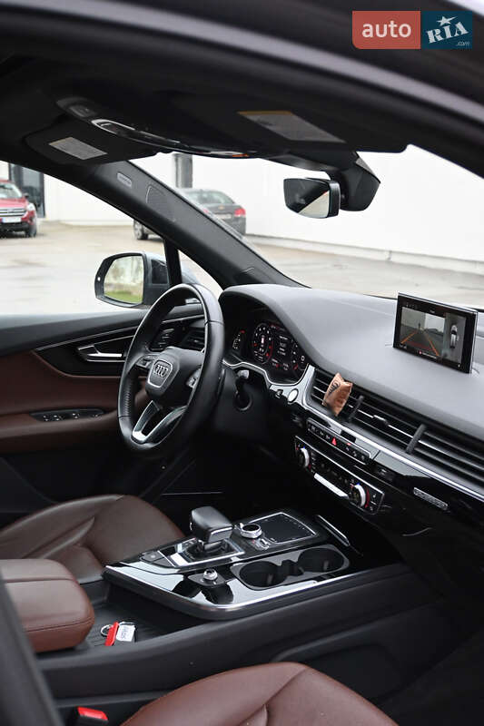 Внедорожник / Кроссовер Audi Q7 2019 в Луцке