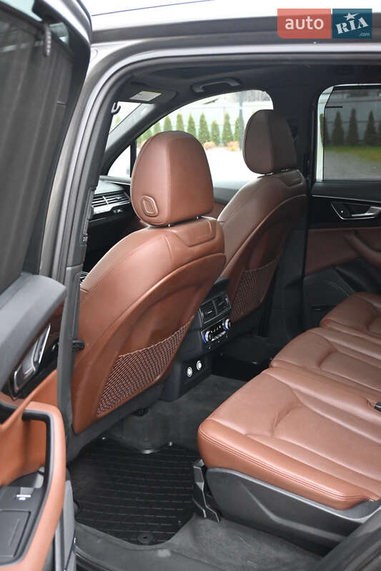 Внедорожник / Кроссовер Audi Q7 2019 в Луцке