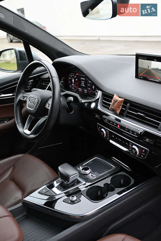 Внедорожник / Кроссовер Audi Q7 2019 в Луцке