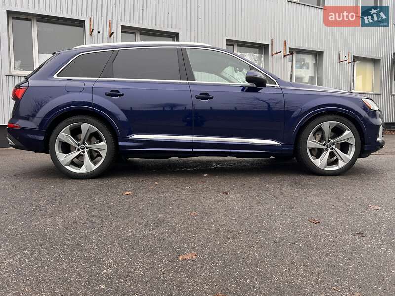 Внедорожник / Кроссовер Audi Q7 2020 в Сумах