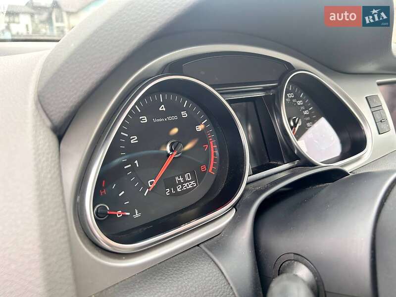 Внедорожник / Кроссовер Audi Q7 2012 в Ровно