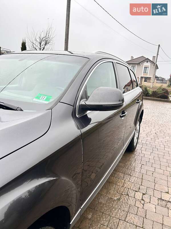 Внедорожник / Кроссовер Audi Q7 2012 в Ровно