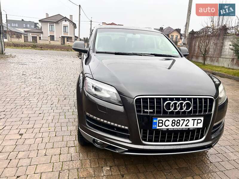 Внедорожник / Кроссовер Audi Q7 2012 в Ровно