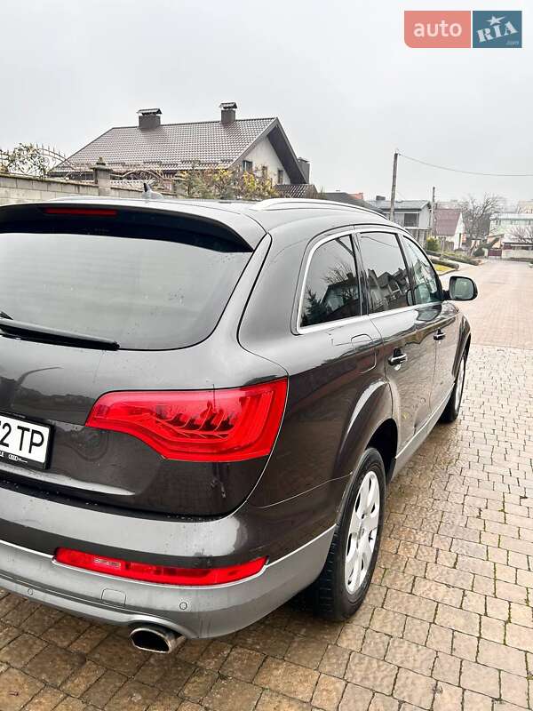 Внедорожник / Кроссовер Audi Q7 2012 в Ровно