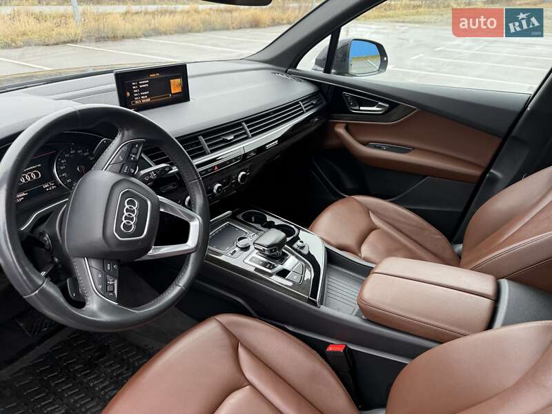Внедорожник / Кроссовер Audi Q7 2018 в Киеве фото 18 Внедорожник / Кроссовер Audi Q7 2018 в Киеве