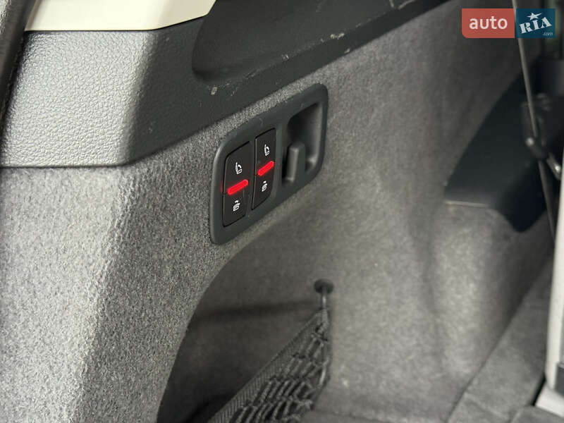 Внедорожник / Кроссовер Audi Q7 2017 в Днепре