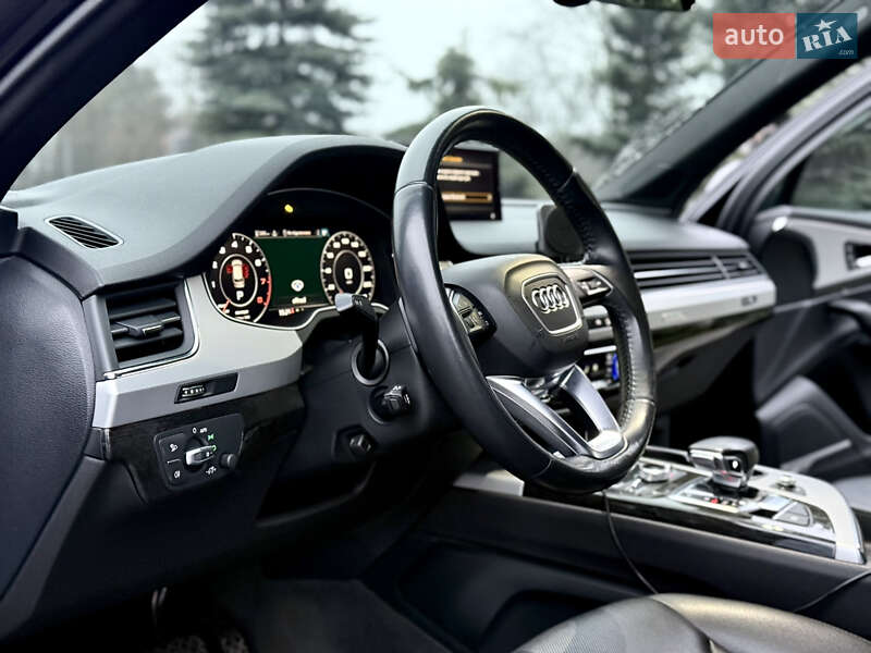 Внедорожник / Кроссовер Audi Q7 2019 в Днепре