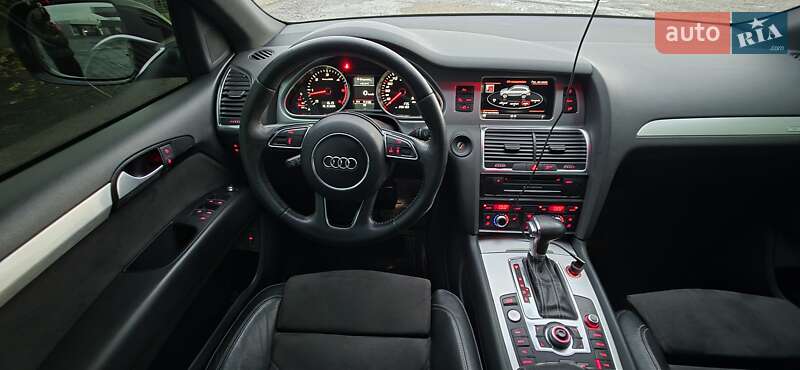 Внедорожник / Кроссовер Audi Q7 2013 в Тячеве