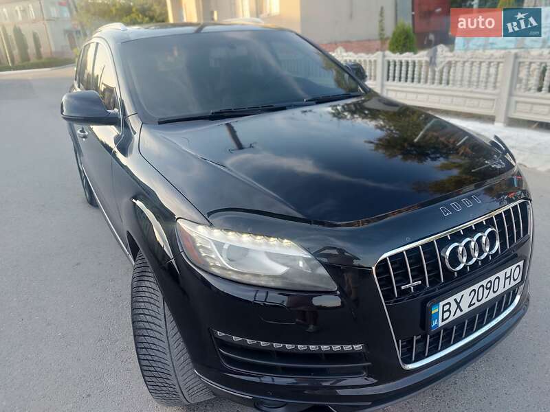 Внедорожник / Кроссовер Audi Q7 2012 в Смотриче