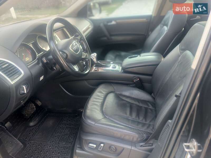 Внедорожник / Кроссовер Audi Q7 2012 в Смотриче