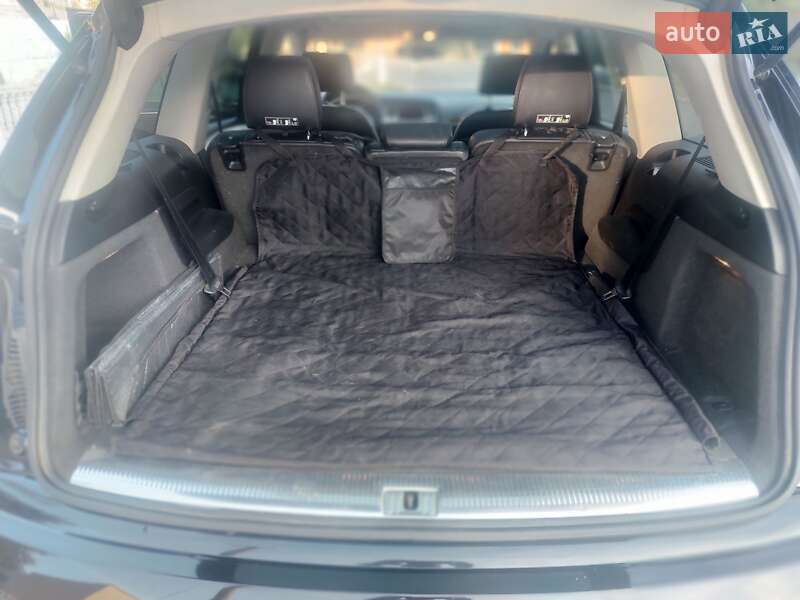 Внедорожник / Кроссовер Audi Q7 2012 в Смотриче