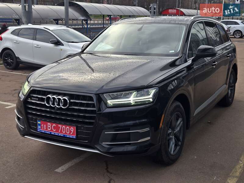 Внедорожник / Кроссовер Audi Q7 2018 в Киеве