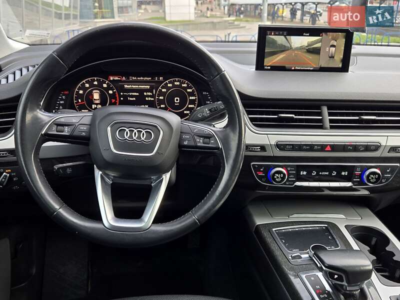 Внедорожник / Кроссовер Audi Q7 2018 в Киеве