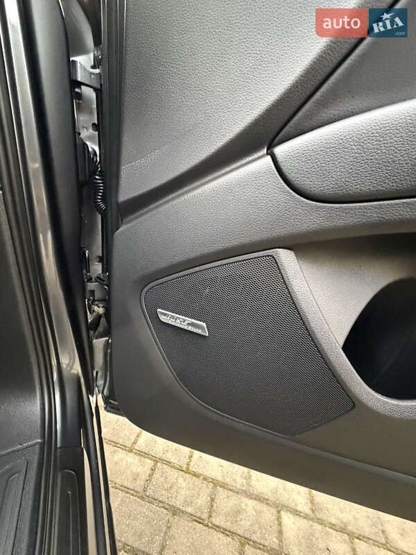 Внедорожник / Кроссовер Audi Q7 2015 в Львове