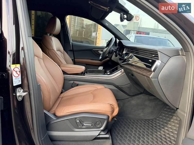 Внедорожник / Кроссовер Audi Q7 2022 в Киеве