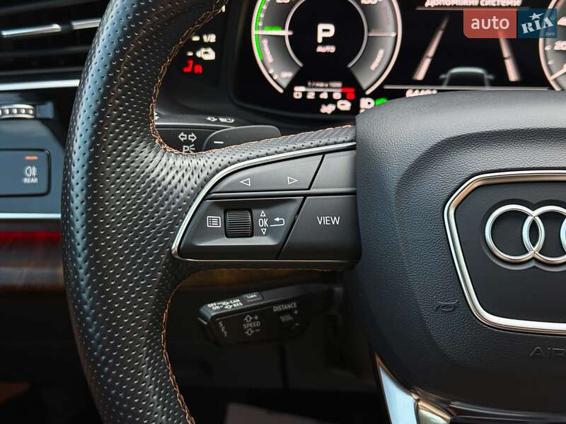 Внедорожник / Кроссовер Audi Q7 2021 в Луцке