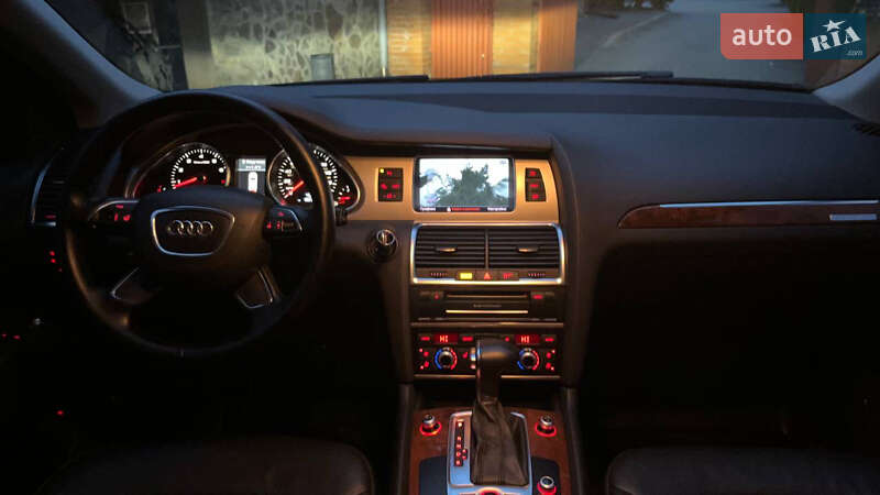 Внедорожник / Кроссовер Audi Q7 2012 в Хмельницком