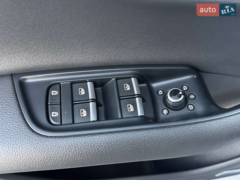 Внедорожник / Кроссовер Audi Q7 2021 в Полтаве