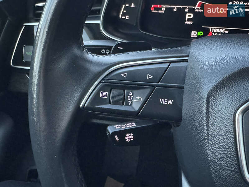 Внедорожник / Кроссовер Audi Q7 2021 в Полтаве