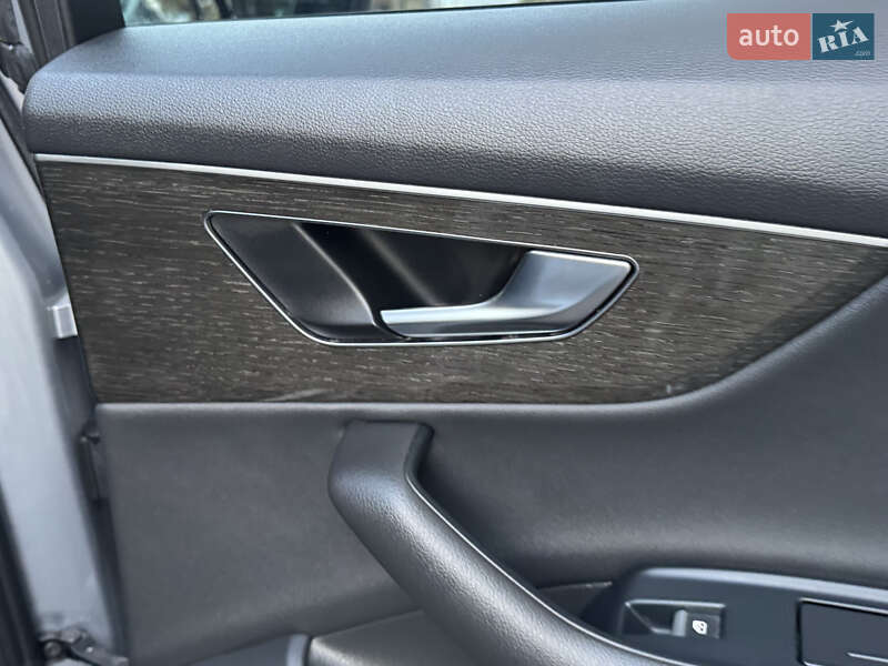 Внедорожник / Кроссовер Audi Q7 2021 в Полтаве