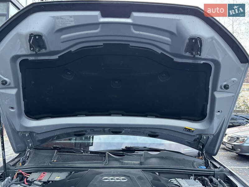 Внедорожник / Кроссовер Audi Q7 2021 в Полтаве