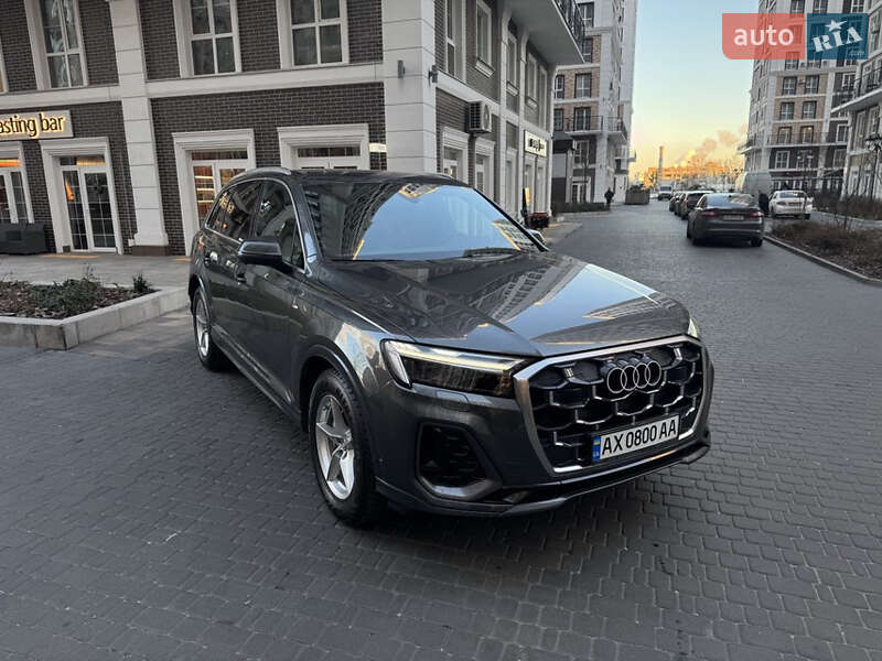Позашляховик / Кросовер Audi Q7 2024 в Києві фото 2 Позашляховик / Кросовер Audi Q7 2024 в Києві