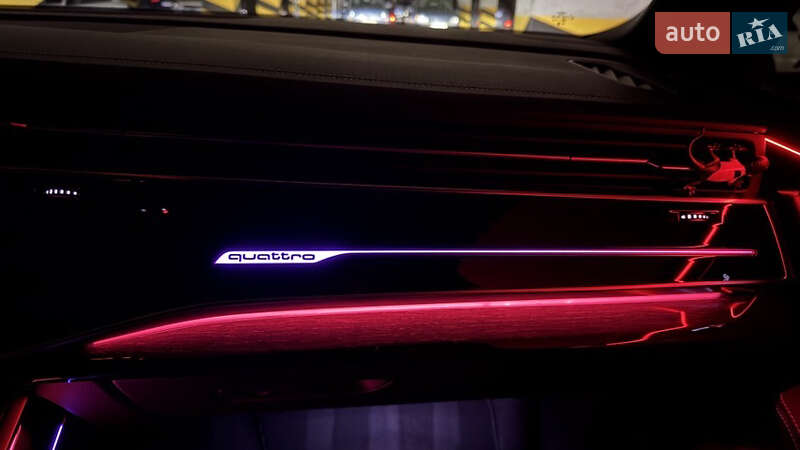 Позашляховик / Кросовер Audi Q7 2024 в Києві фото 32 Позашляховик / Кросовер Audi Q7 2024 в Києві